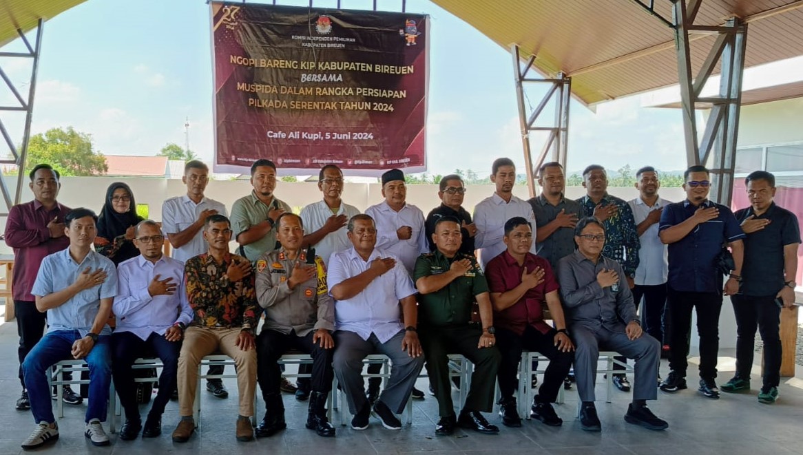 Ngopi Bareng KIP Bireuen bersama Muspida