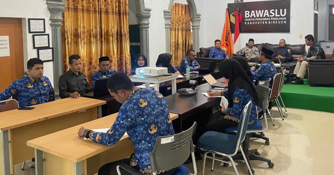 Rapat Evaluasi Kinerja