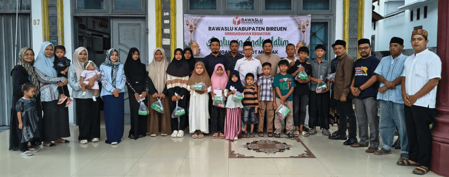 Bawaslu Bireuen Santuni Anak Yatim