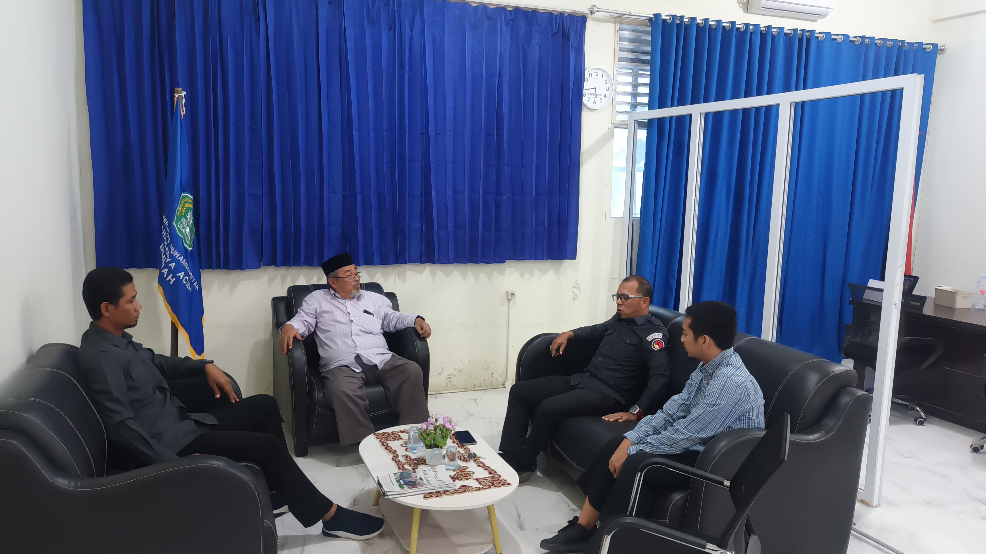 Jajaki Kolaborasi dengan Universitas. Bawaslu Kabupaten Bireuen Silaturrahmi dengan Rektor UMMAH Bireuen
