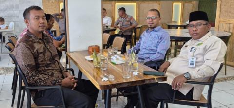 Ketua Panwaslih Kabupaten Bireuen melakukan konsolidasi demokrasi dengan Kakan Kemenag Bireuen 