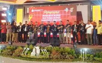 Peluncuran Pemilihan Bupati dan Wakil Bupati Bireuen Tahun 2024, di Ballroom Hotel Fajar Bireuen, Rabu malam (12/06/2024)