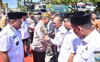 Momen penyambutan Kapolda Aceh di Kabupaten Bireuen.